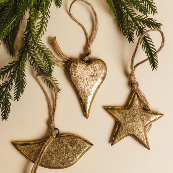 Vaara Gold Ornament Set